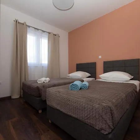 View Jasna * Рогозница